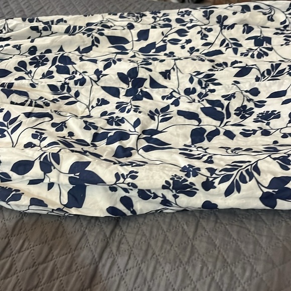 100% Cotton F.L.P. Blue And White Floral Sleeveless Dress - Picture 10 of 10